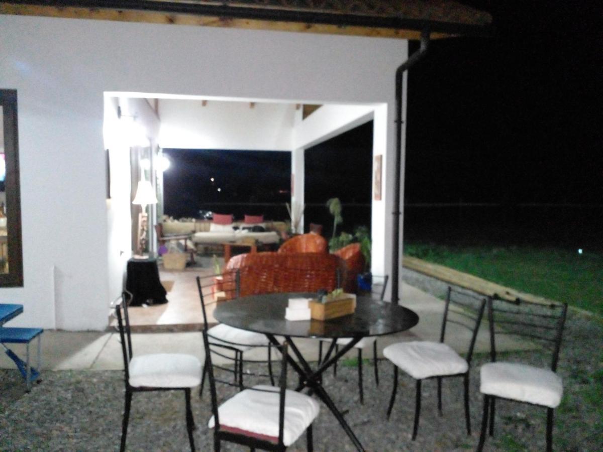 Вилла El Refugio De Санта-Крус Экстерьер фото