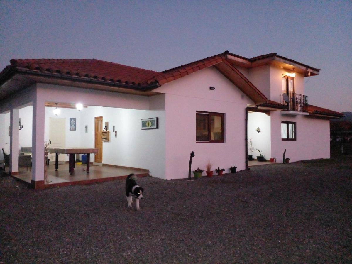 Вилла El Refugio De Санта-Крус Экстерьер фото